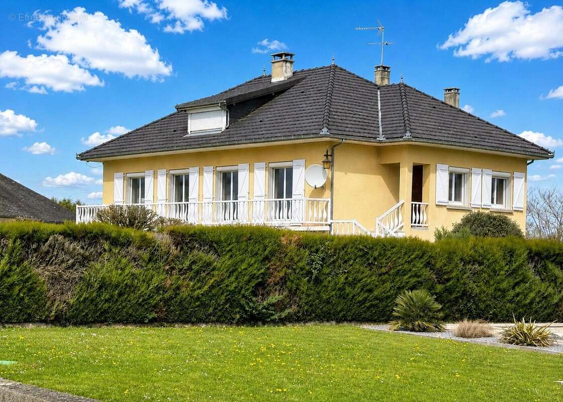 Maison 150 m² à Asasp-Arros  - photo 3