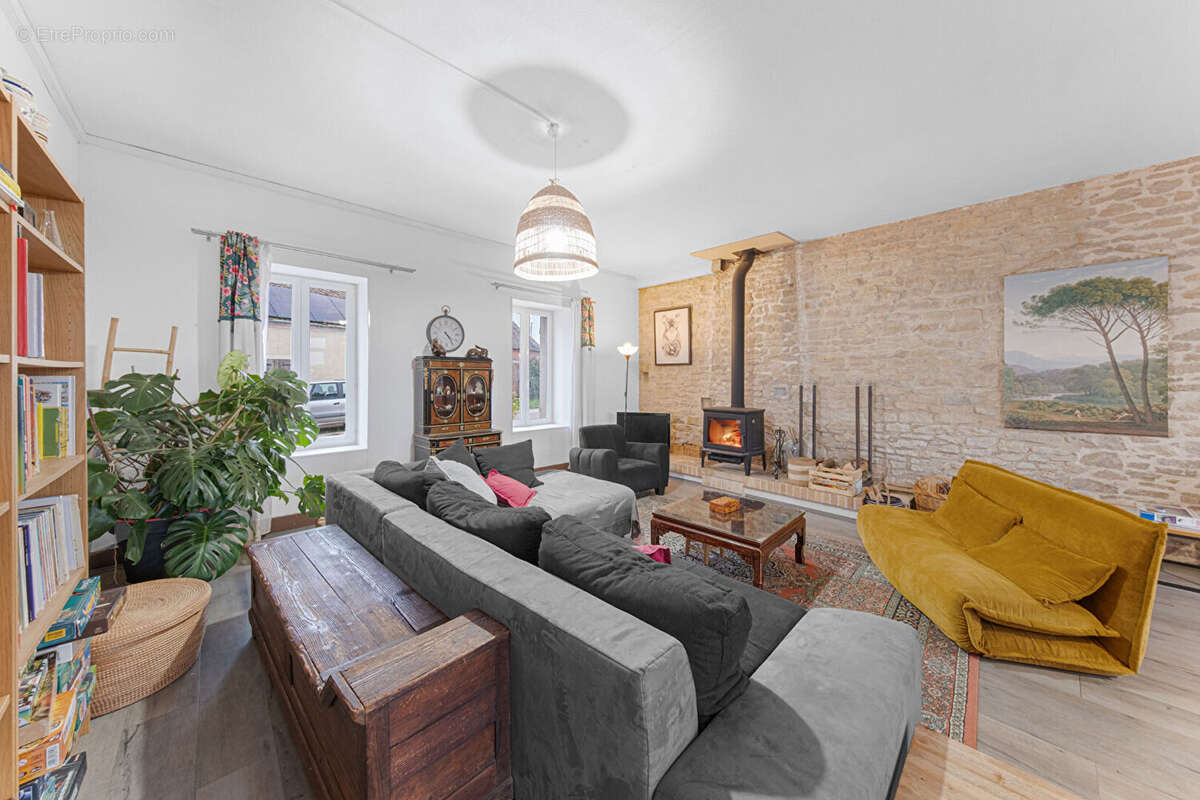 Maison à LABERGEMENT-LES-SEURRE