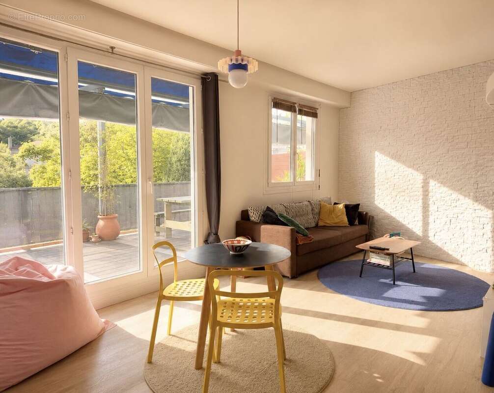 Appartement 74 m² à Nice  - photo 2