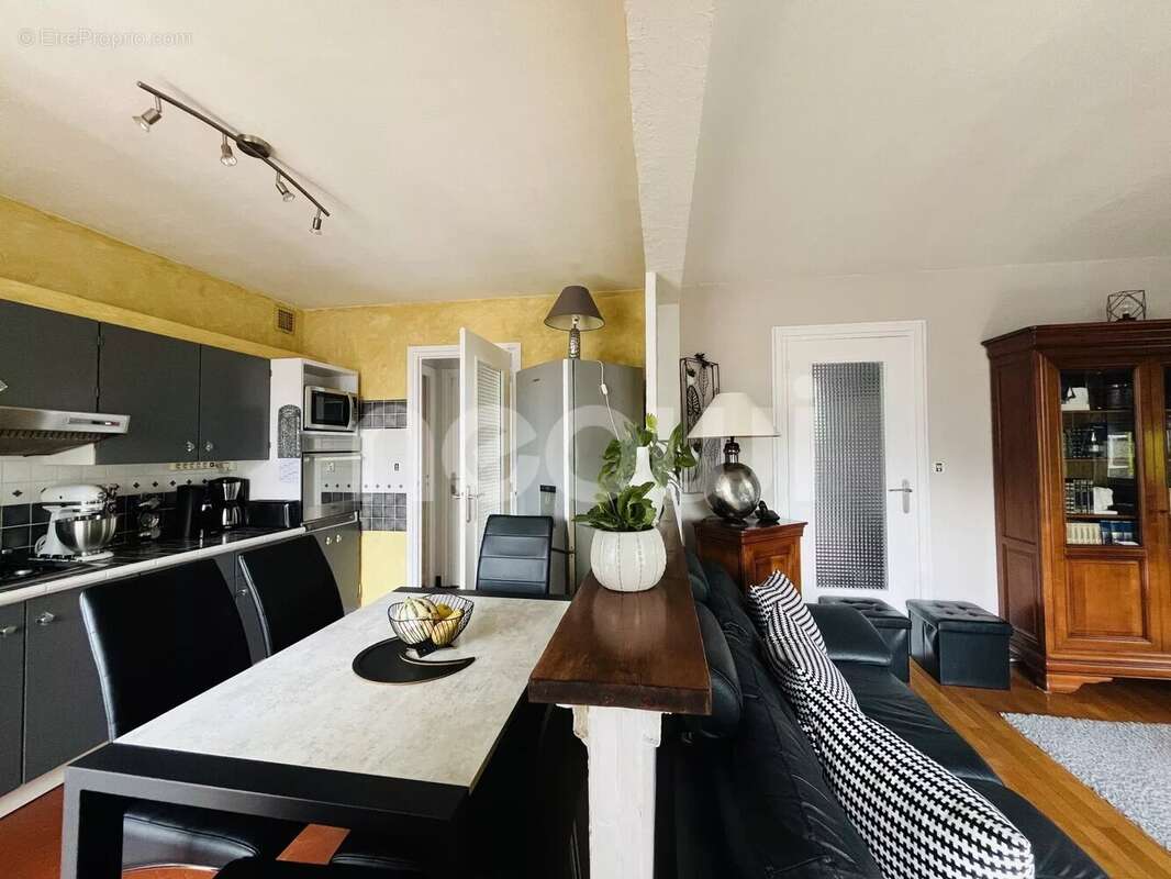 Maison à CHATELGUYON