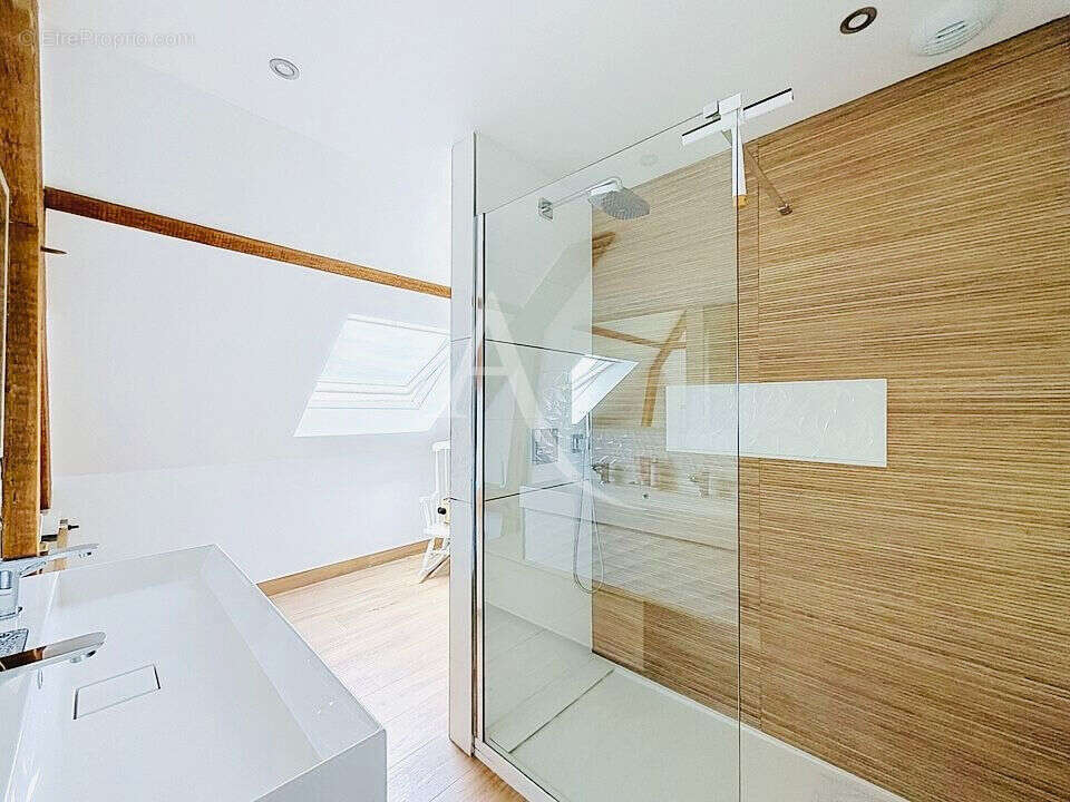 Magnifique maison 5chambres sur sous sol total et jardin sans vis-à-vis - photo 10