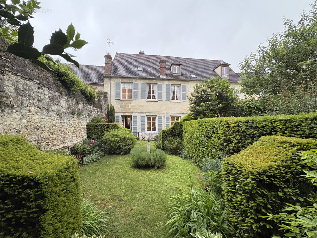 Maison à SENLIS