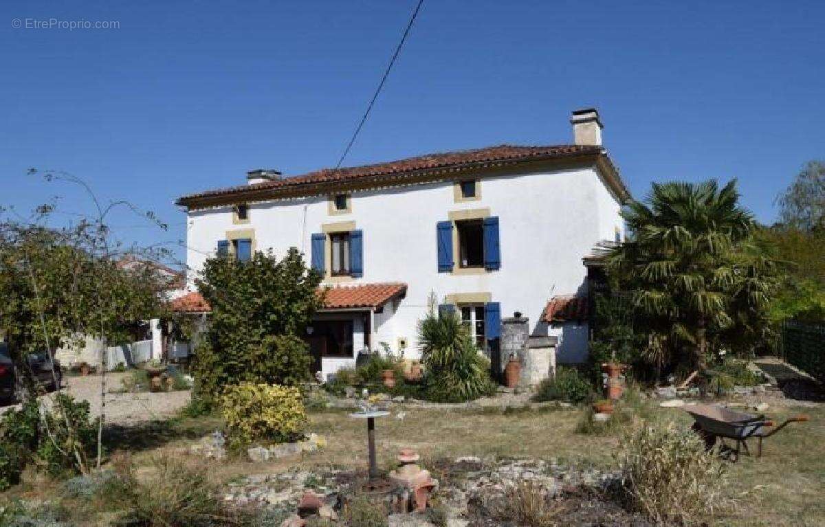 Maison à MANSLE