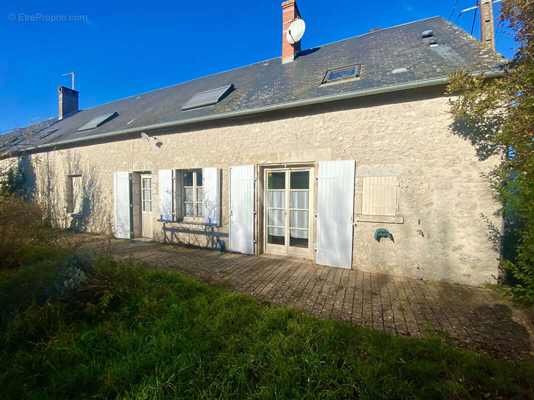 Maison à CONTRES