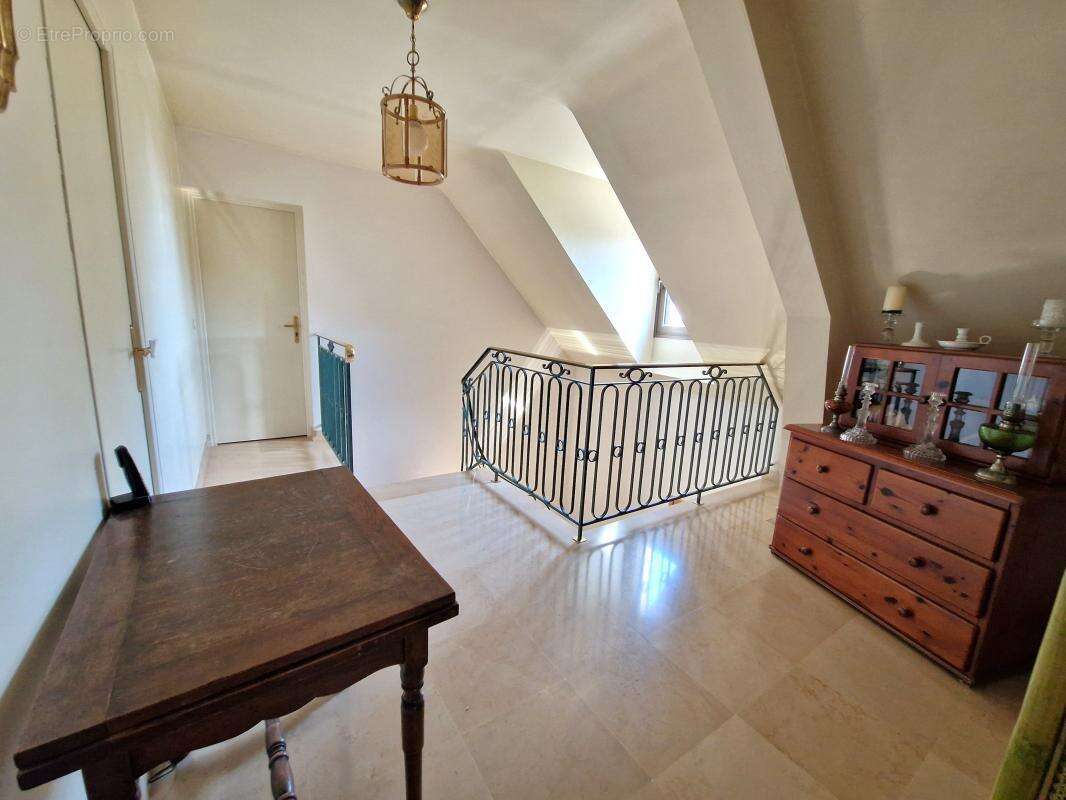 Maison à JUVISY-SUR-ORGE