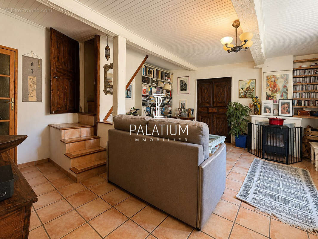 Maison 260 m² à Tallard  - photo 6