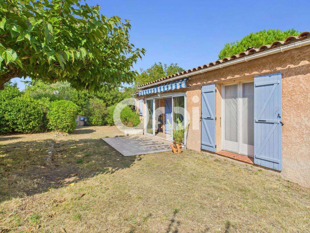 Maison à SAINT-PAUL-EN-FORET