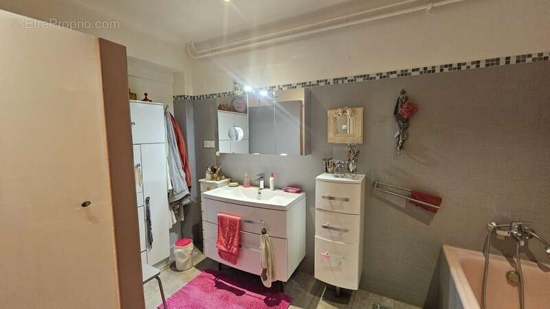 Appartement à GEAUNE