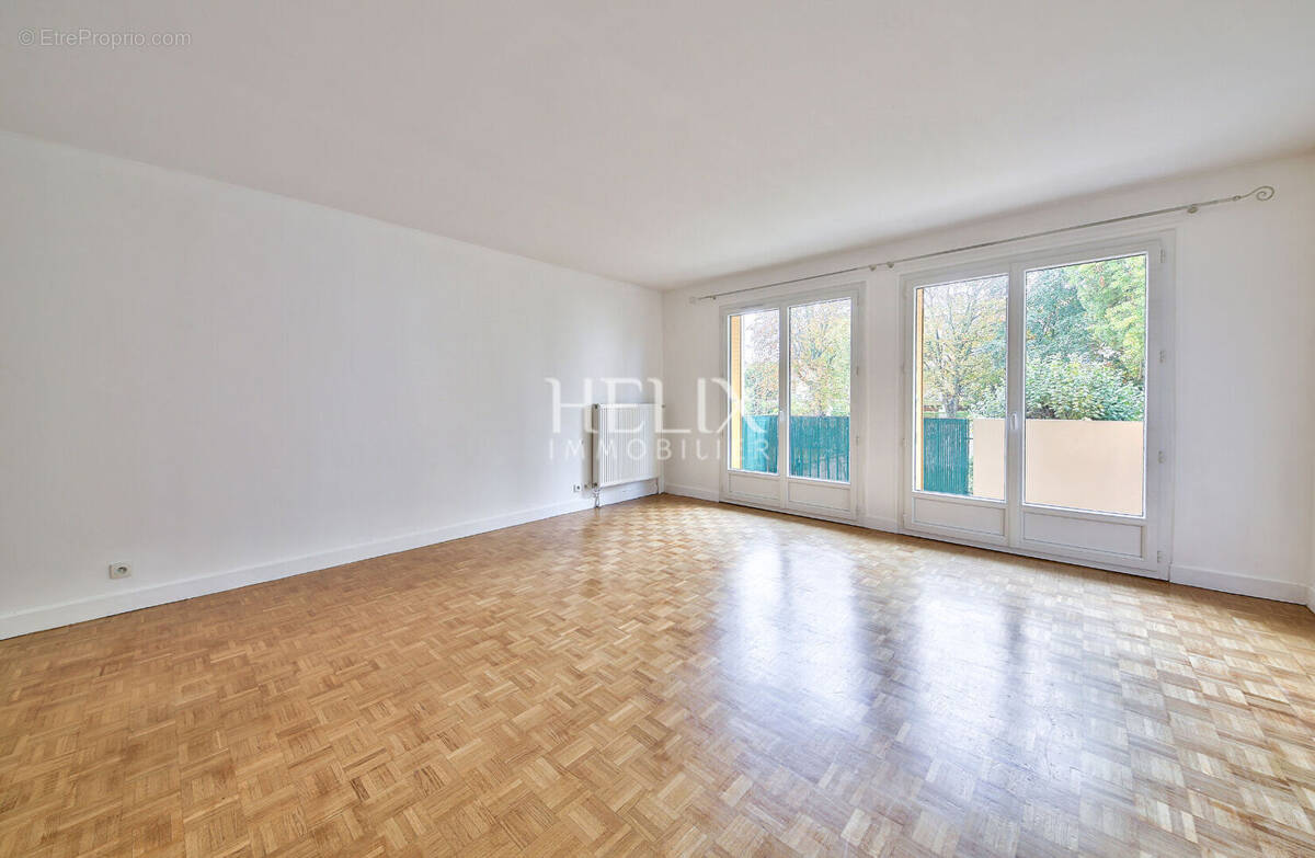 Appartement à LE VESINET