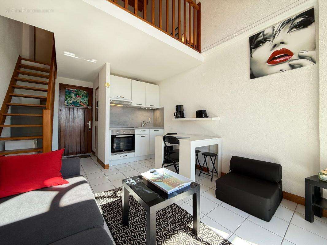 Appartement à VAUX-SUR-MER