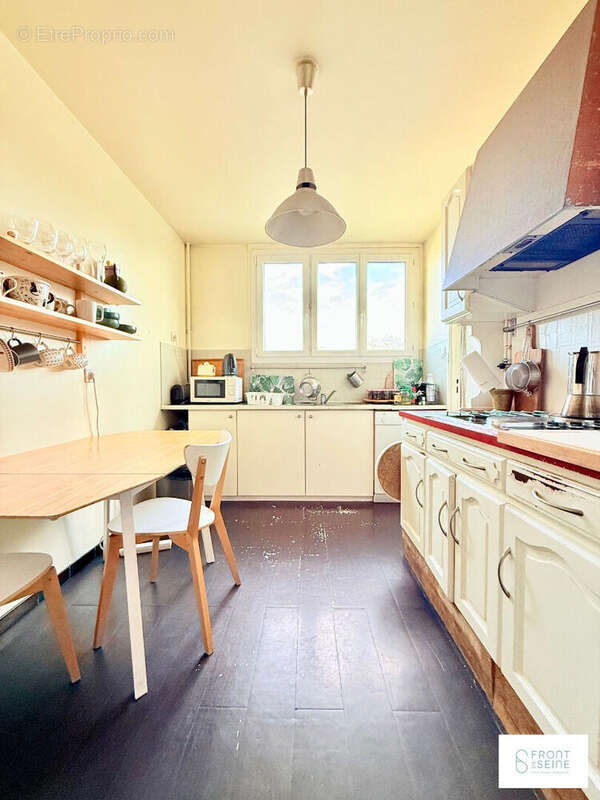 Appartement à NANTERRE