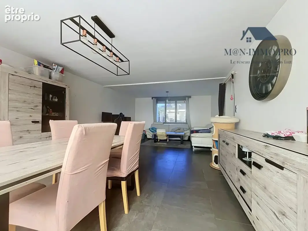 Maison 5 pièces 113 m² à vendre à Vieux-Berquin (59232) - photo 4