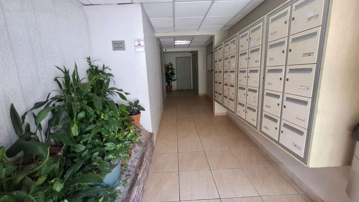 Appartement à POINTE-A-PITRE