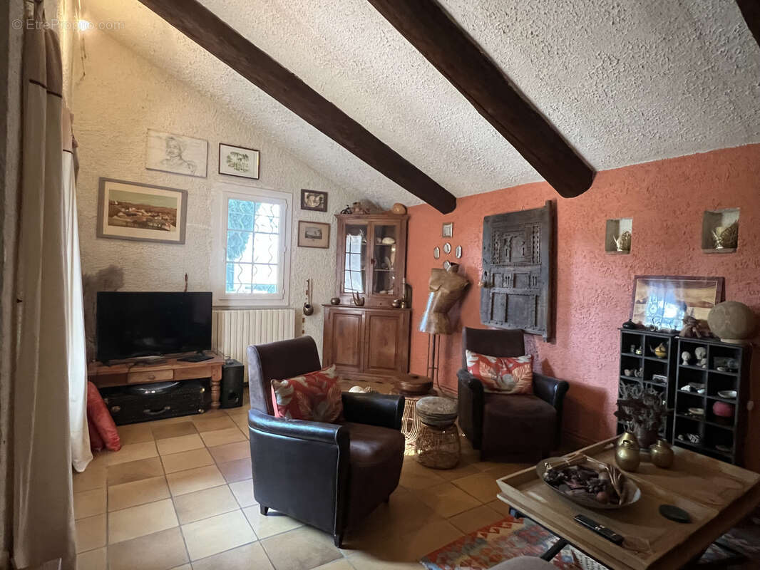 Maison à SAINT-PAULET-DE-CAISSON