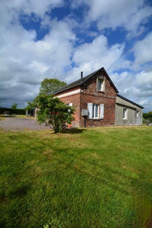 Maison à LE SAP