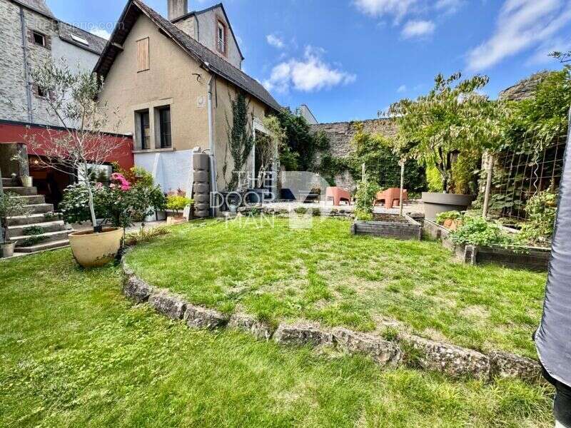 Maison 53000 - photo 13