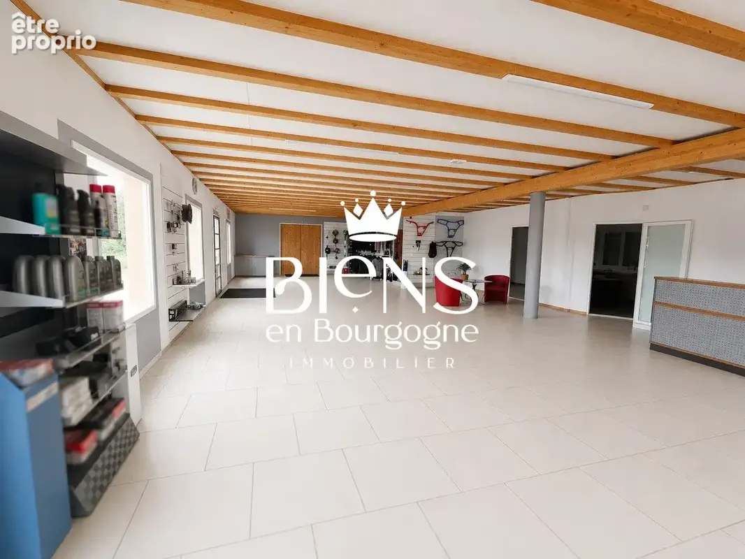 Commerce 385 m² à Beaune  - photo 5