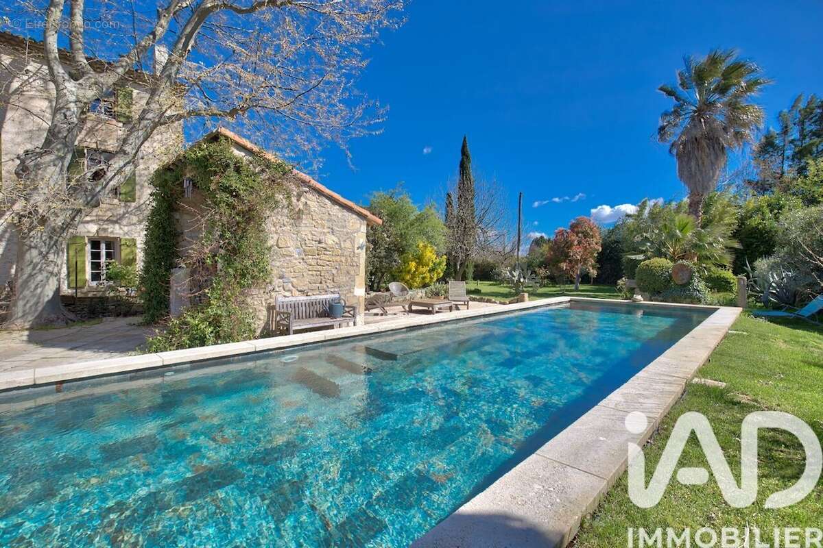 Photo 1 - Maison à TARASCON