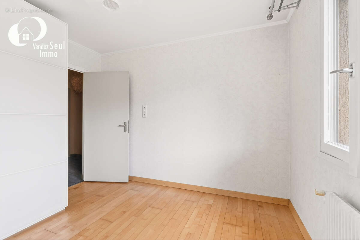 Appartement à SAINT-JULIEN-EN-GENEVOIS