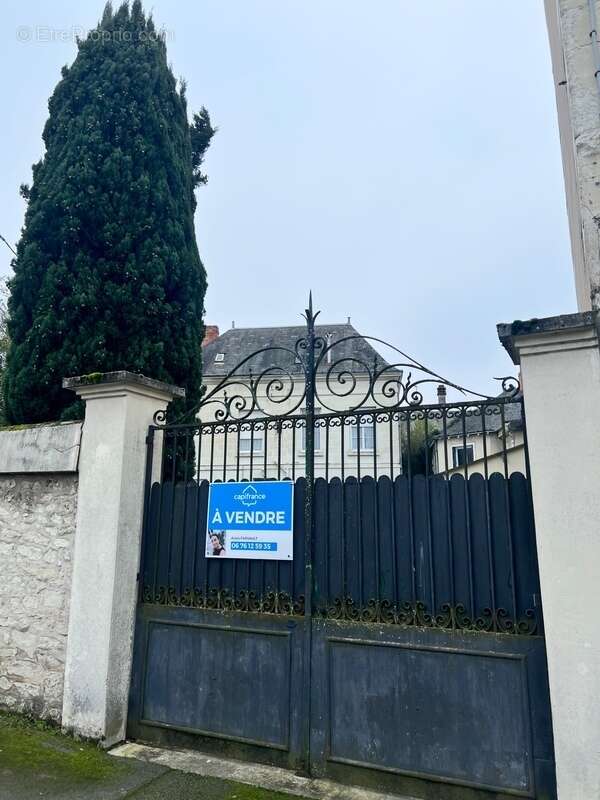 Maison à CHATELLERAULT