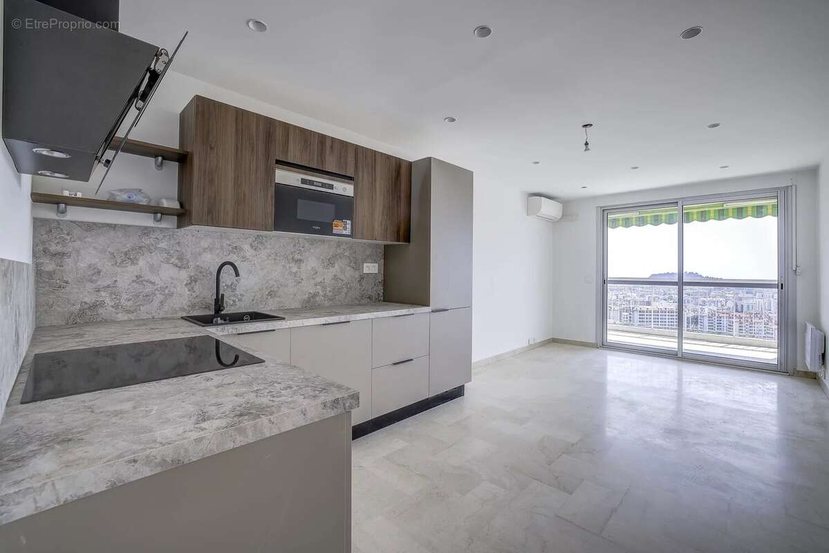 Appartement à NICE