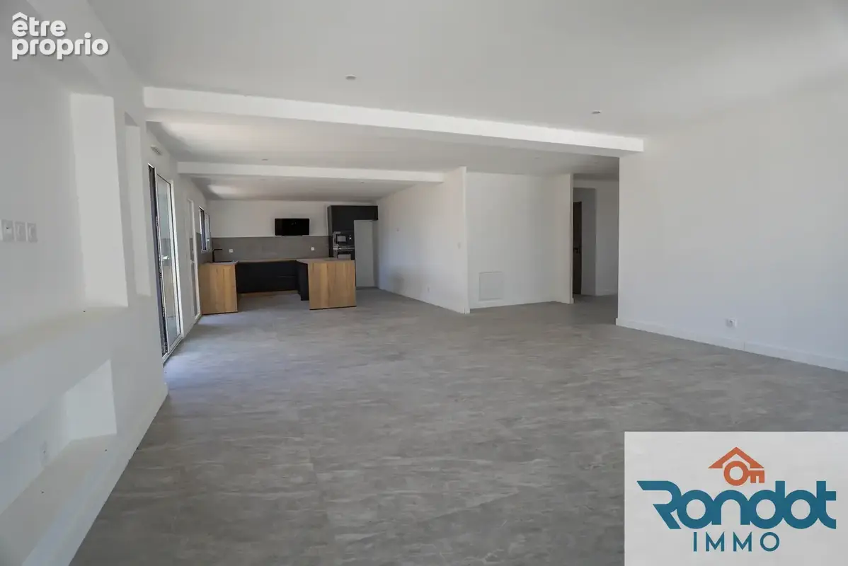 Maison 166m2 / 5 pieces / 4 chambres / terrain 571m2 - photo 5