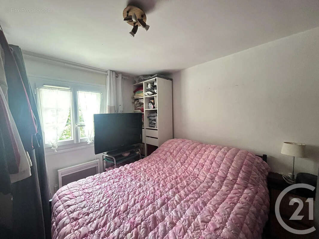 Appartement 33 m² à Villeneuve-Sous-Dammartin  - photo 5