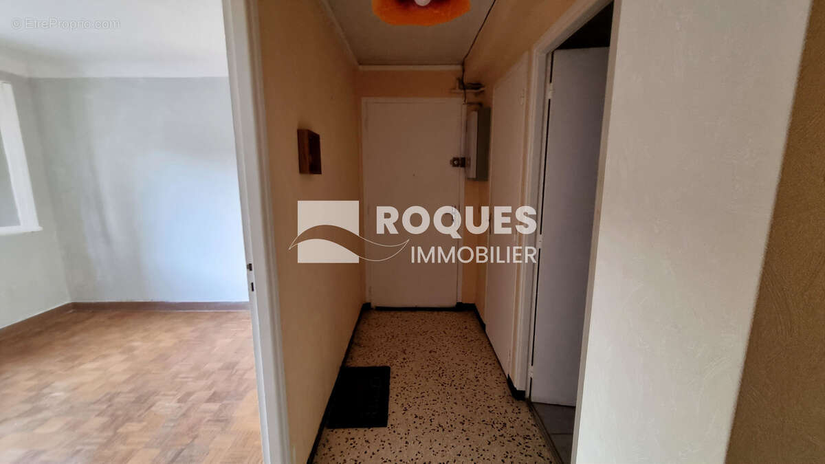 LAMALOU LES BAINS à vendre Appartement type F3 en centre ville - photo 16