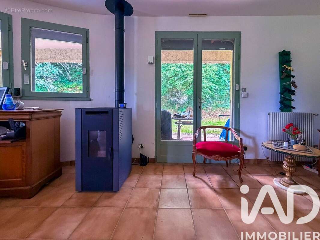 Photo 4 - Maison à SAINT-DENIS-DES-MURS