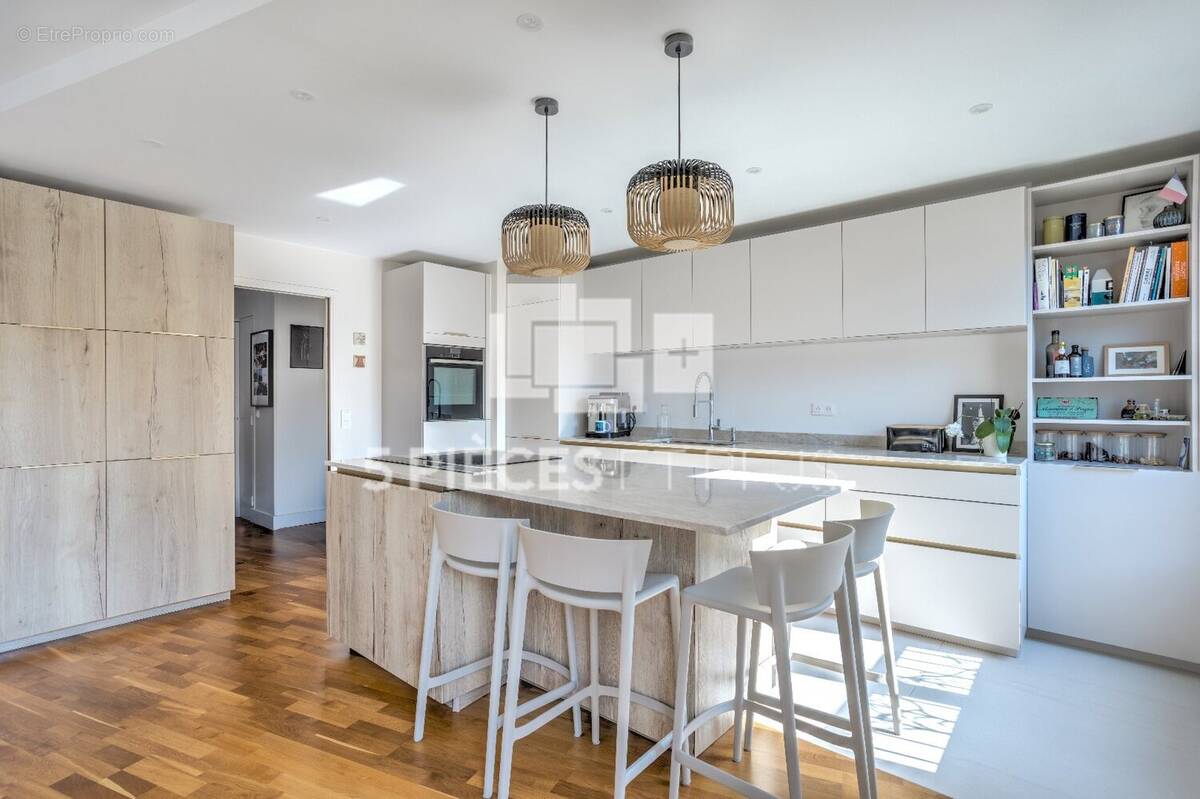 Appartement à VERSAILLES
