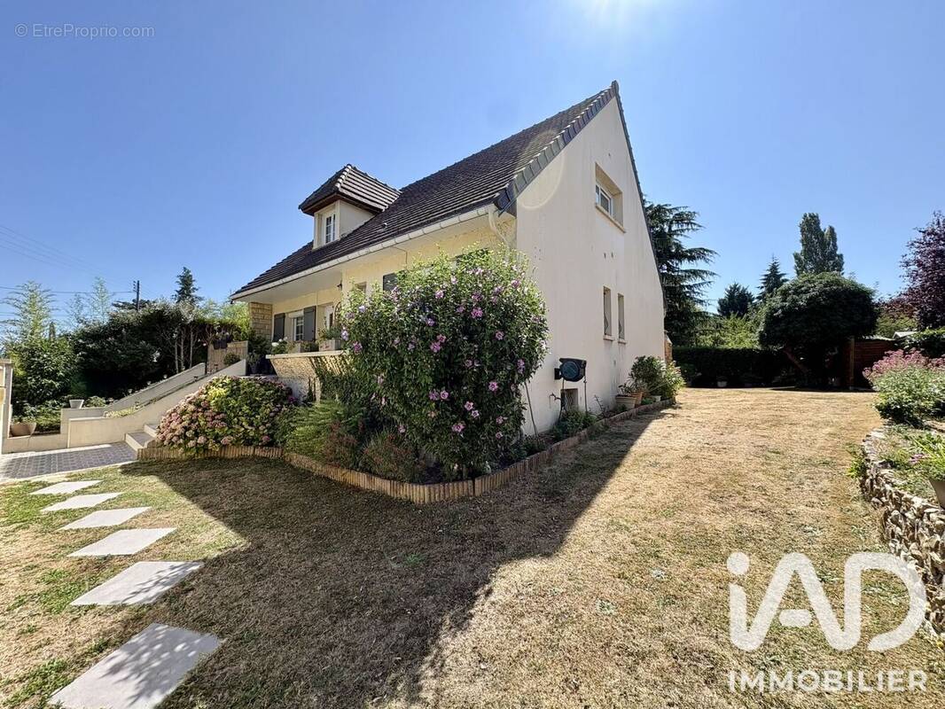 Photo 1 - Maison à VILLIERS-ADAM