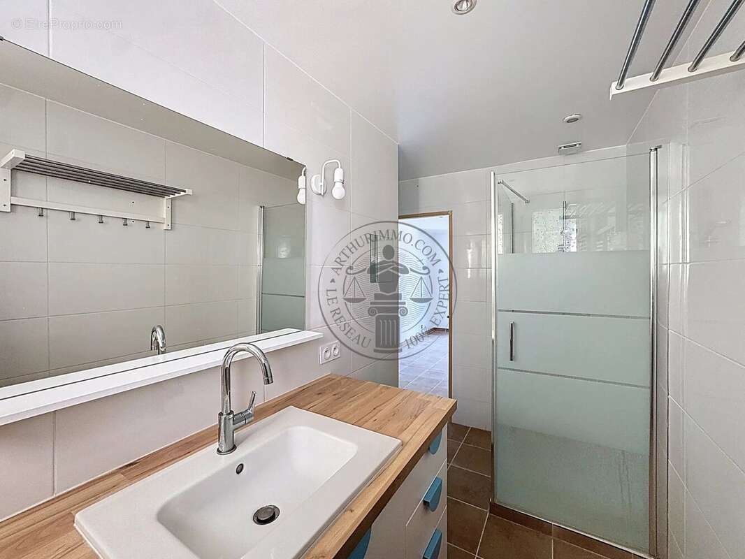 Maison à SAINT-ARNOULT-EN-YVELINES