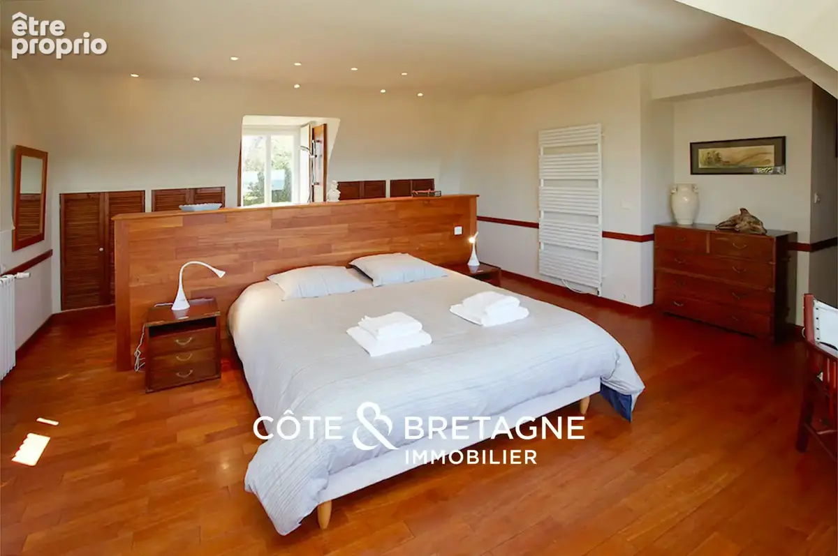 Saint-Quay-Portrieux   La Comtesse  Maison de caractère avec vue mer et piscine  Réf : 2026162 - photo 10