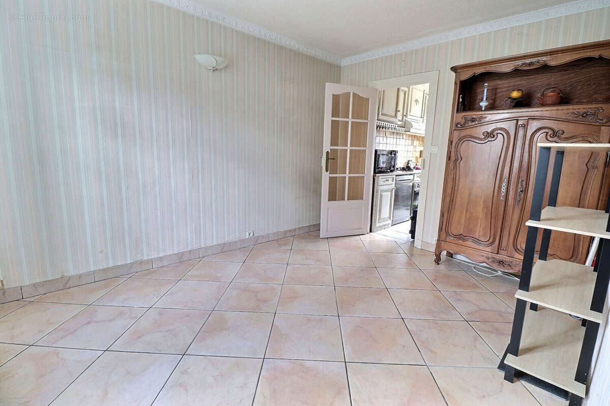 Maison à MAREIL-MARLY