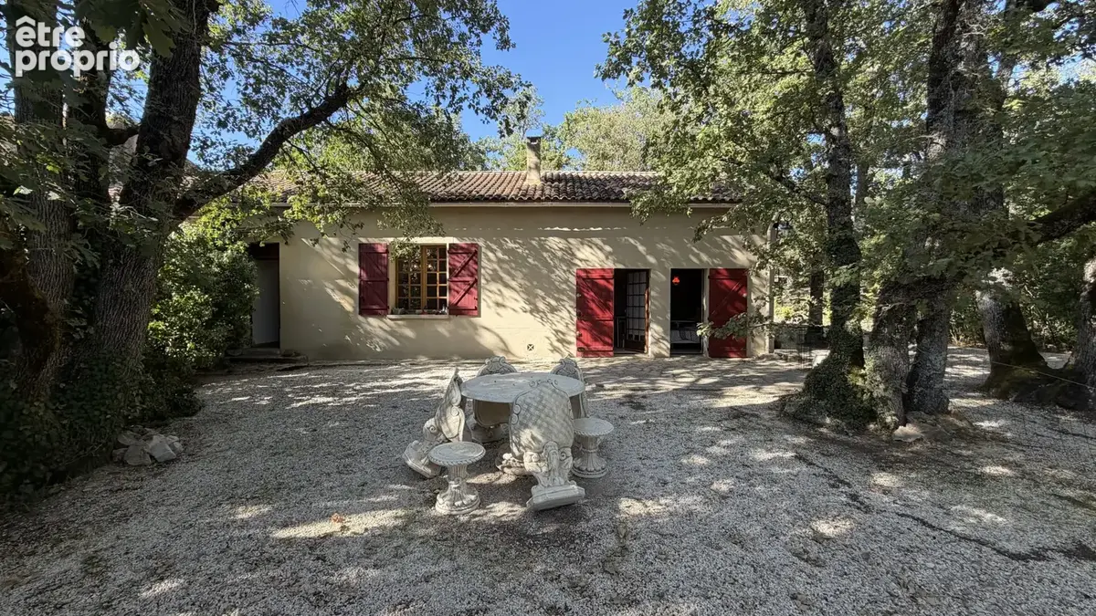 Maison des années 30 à fort potentiel d'agrandissement - Nans-les-Pins - photo 2