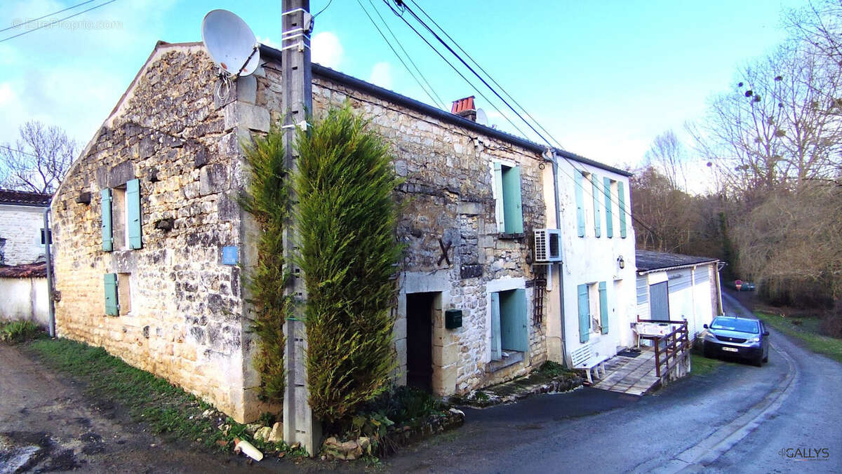 Maison à GRANDJEAN