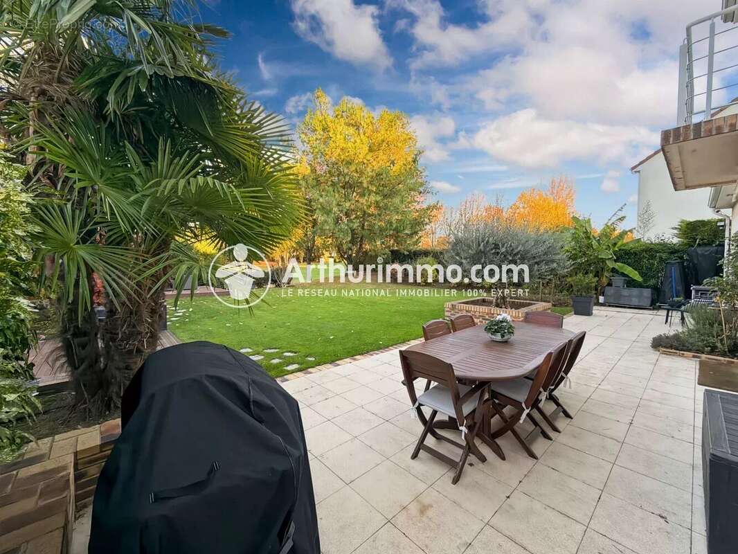 Maison à SAINT-GERMAIN-LES-CORBEIL