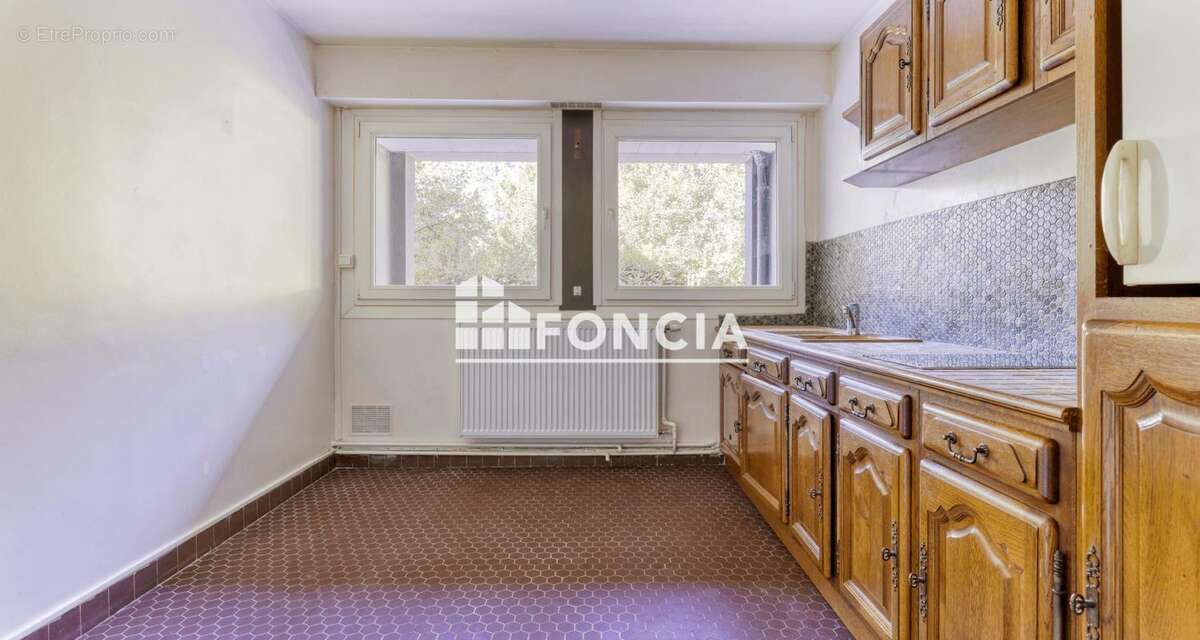 VERRIÈRES-LE-BUISSON – Résidence Les Gros Chênes Charmant 2 pièces de 55,88 m² avec jardin privatif de 53 m² - photo 6