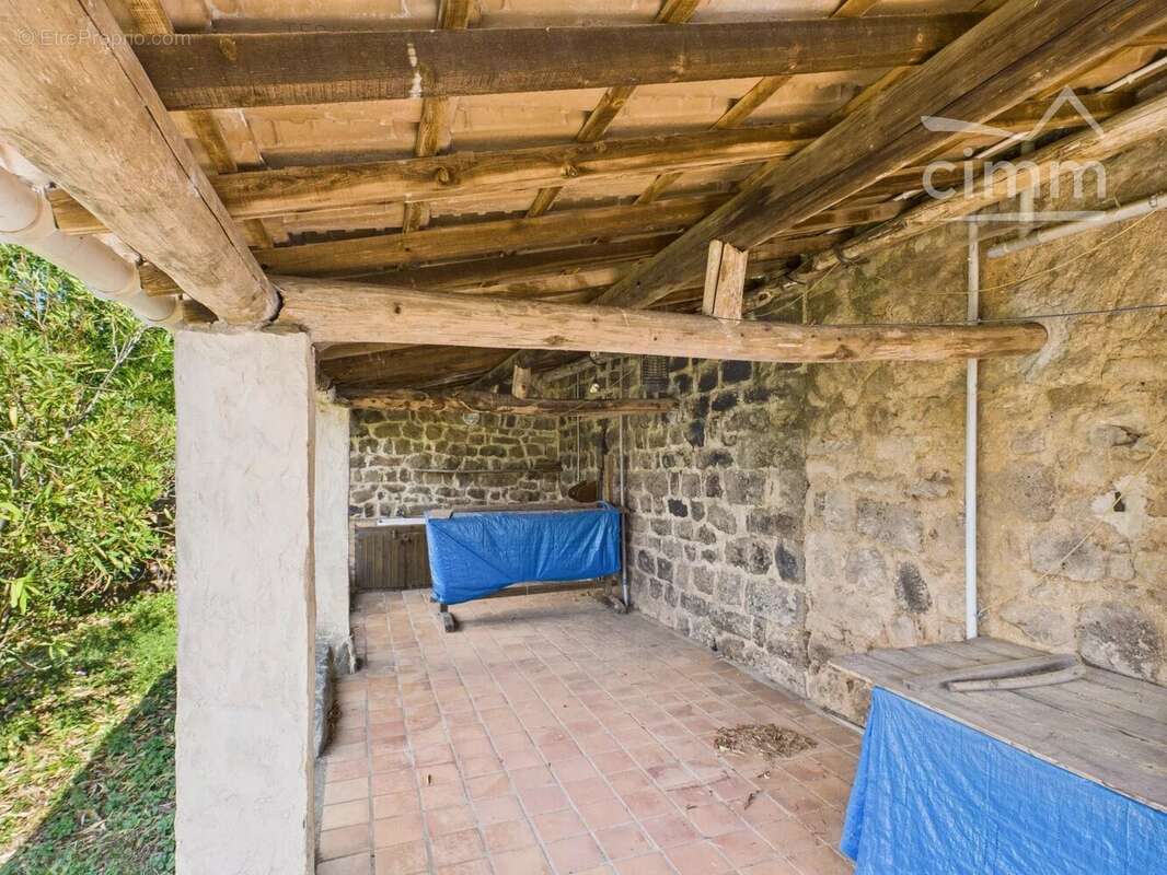 Maison à SAINT-ANDRE-LACHAMP