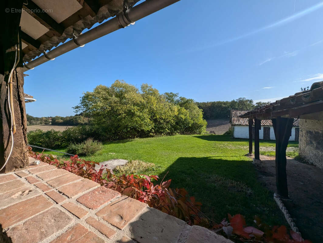 Maison à CASTILLONNES