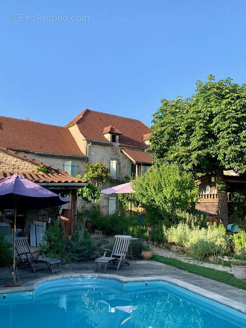 Maison à VILLENEUVE