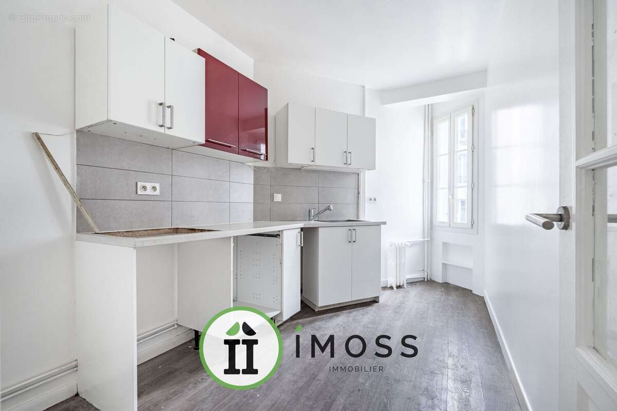 Appartement à PARIS-18E