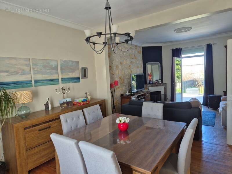 Maison à GOND-PONTOUVRE