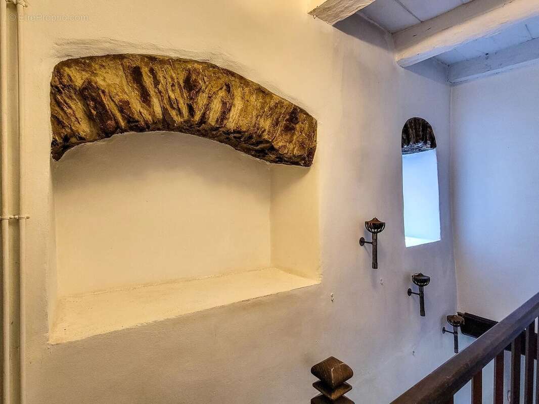 Charmante Propriété en Pierre avec Maison d’Amis au Cœur de Najac - photo 11
