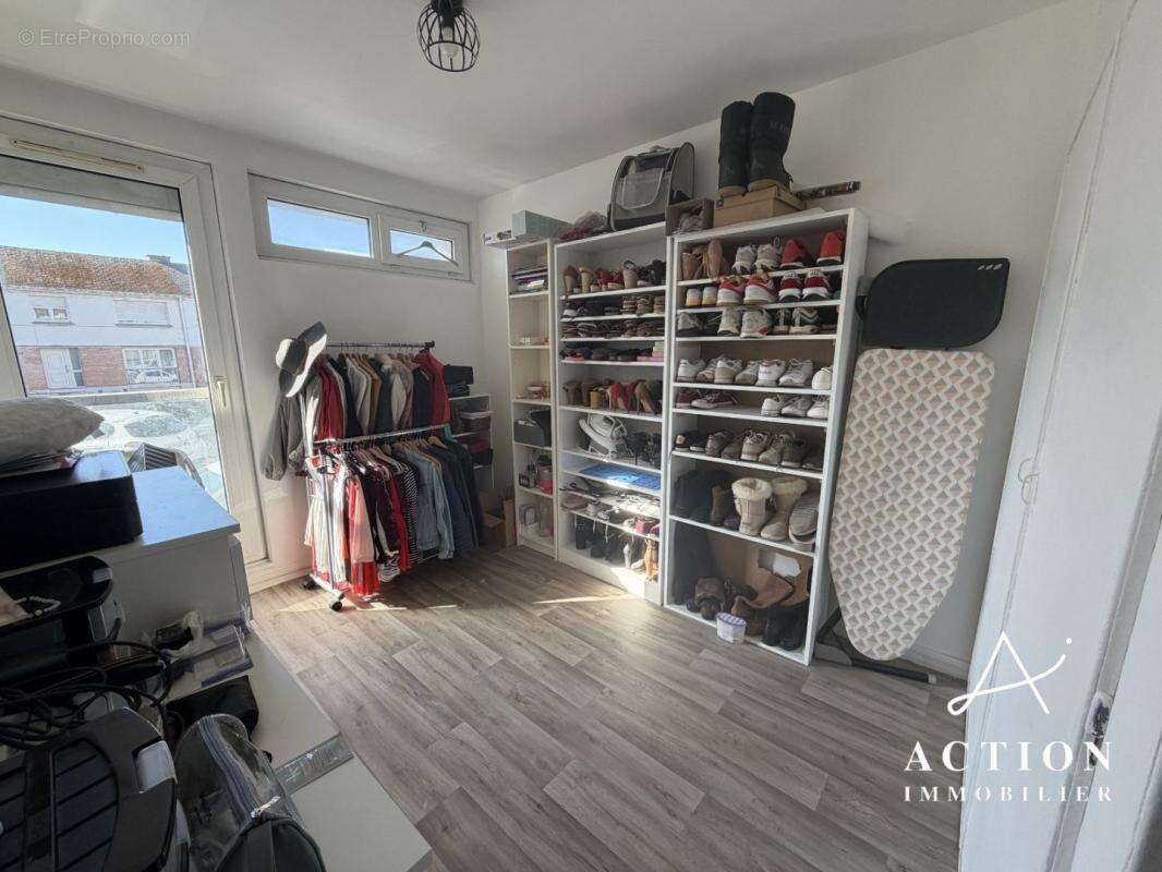 Appartement à LYS-LEZ-LANNOY