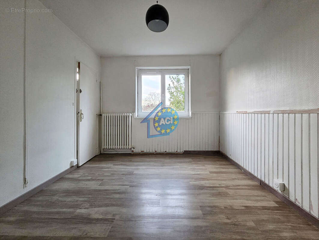 Maison à MANTES-LA-JOLIE