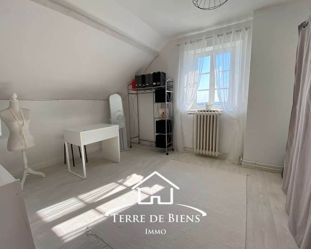 Maison à CUISY-EN-ALMONT