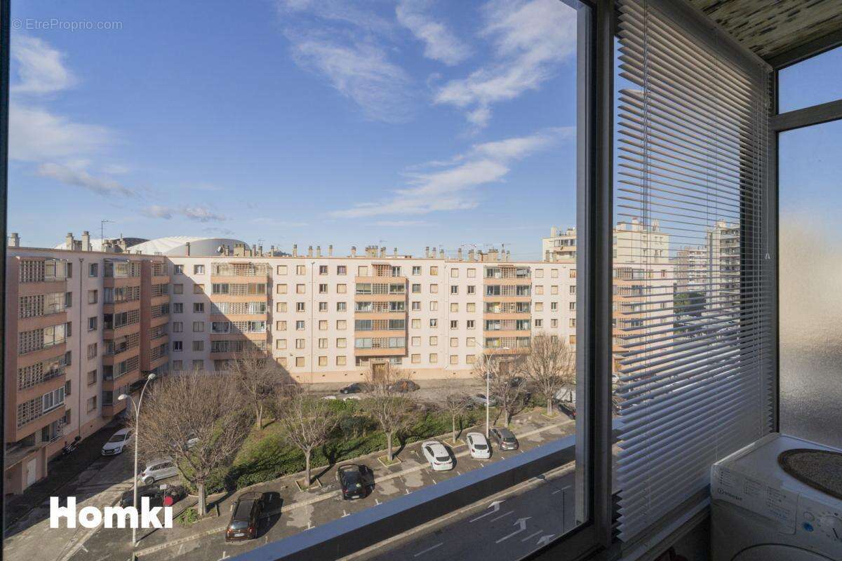 Appartement à MARSEILLE-9E