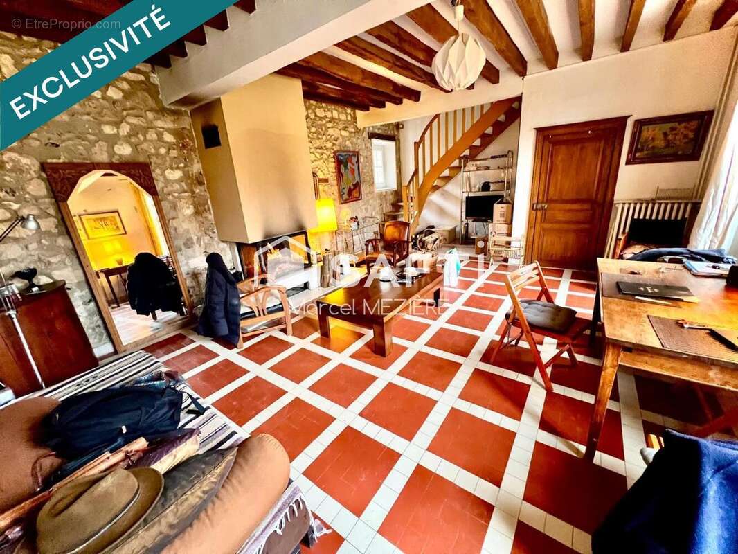 Photo 2 - Maison à SAINT-MAURICE-AUX-RICHES-HOMMES