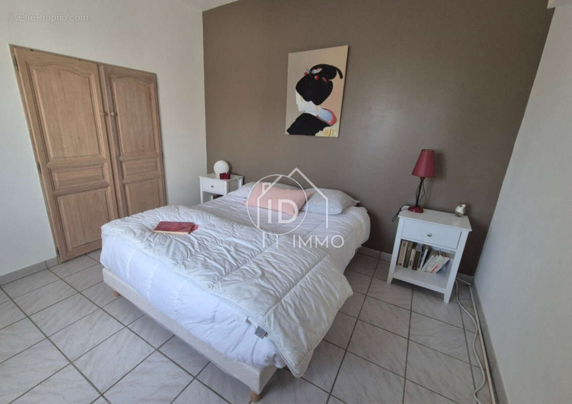 Maison à MONTPON-MENESTEROL